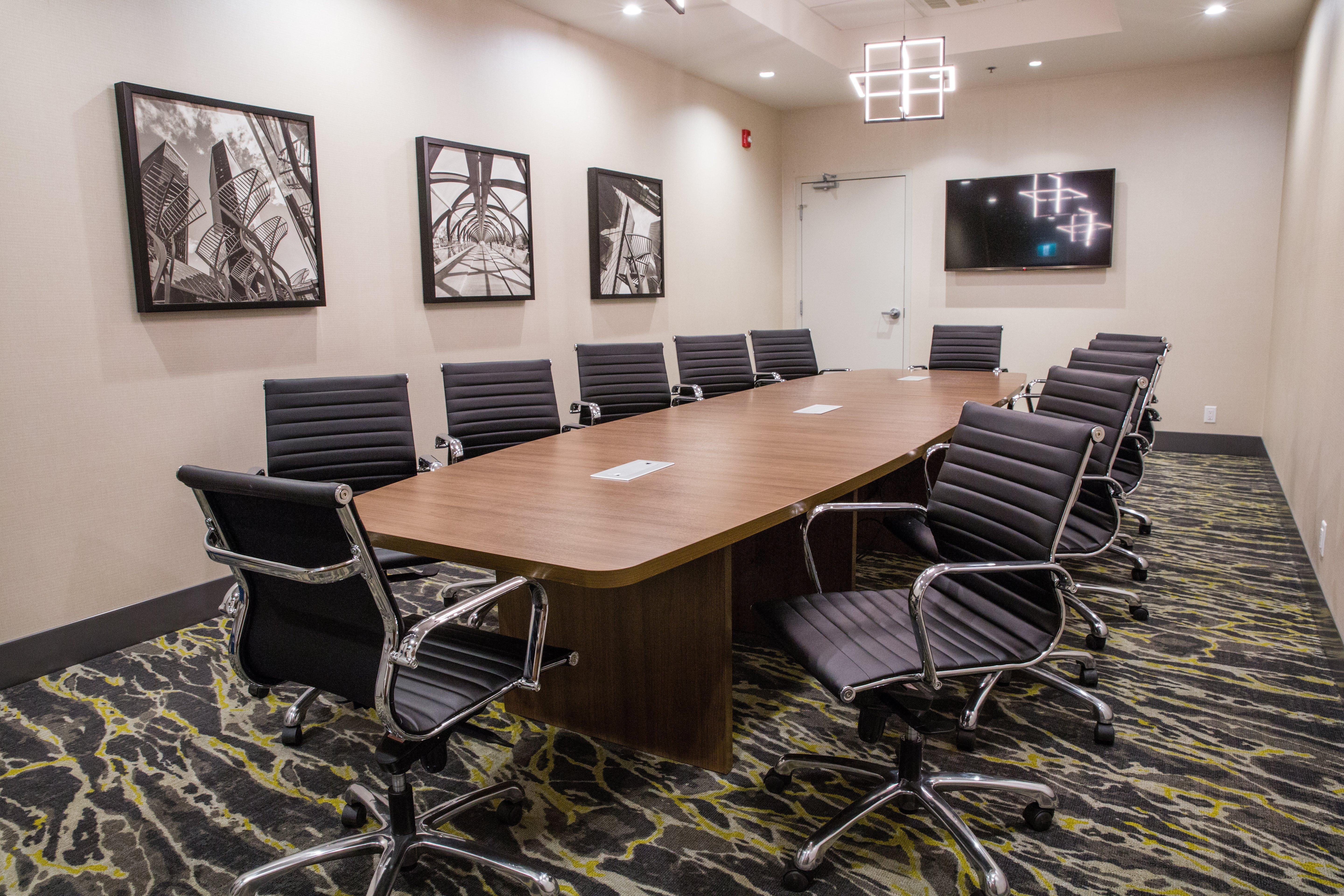 Holiday Inn Calgary South Conference Center Екстер'єр фото