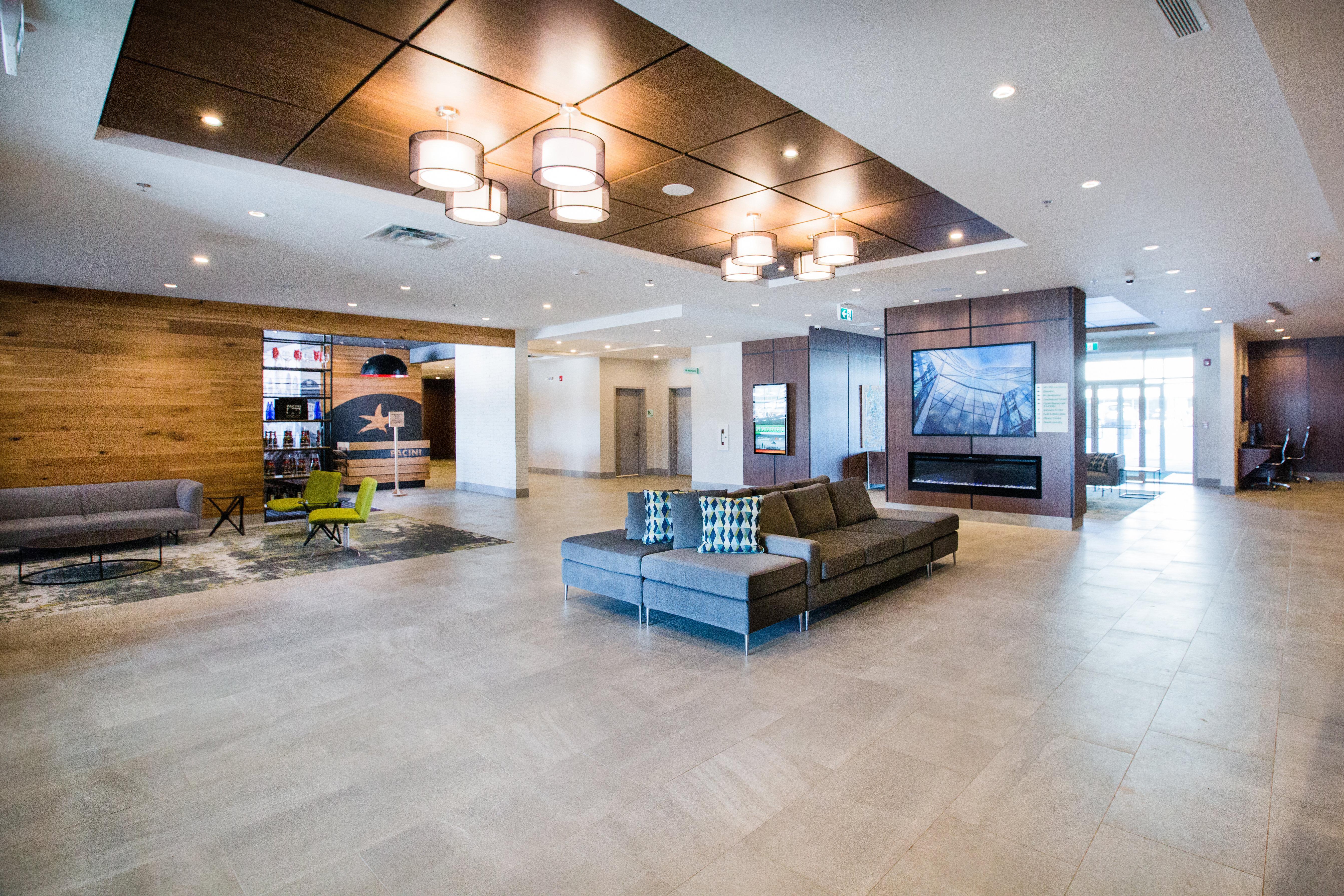 Holiday Inn Calgary South Conference Center Екстер'єр фото