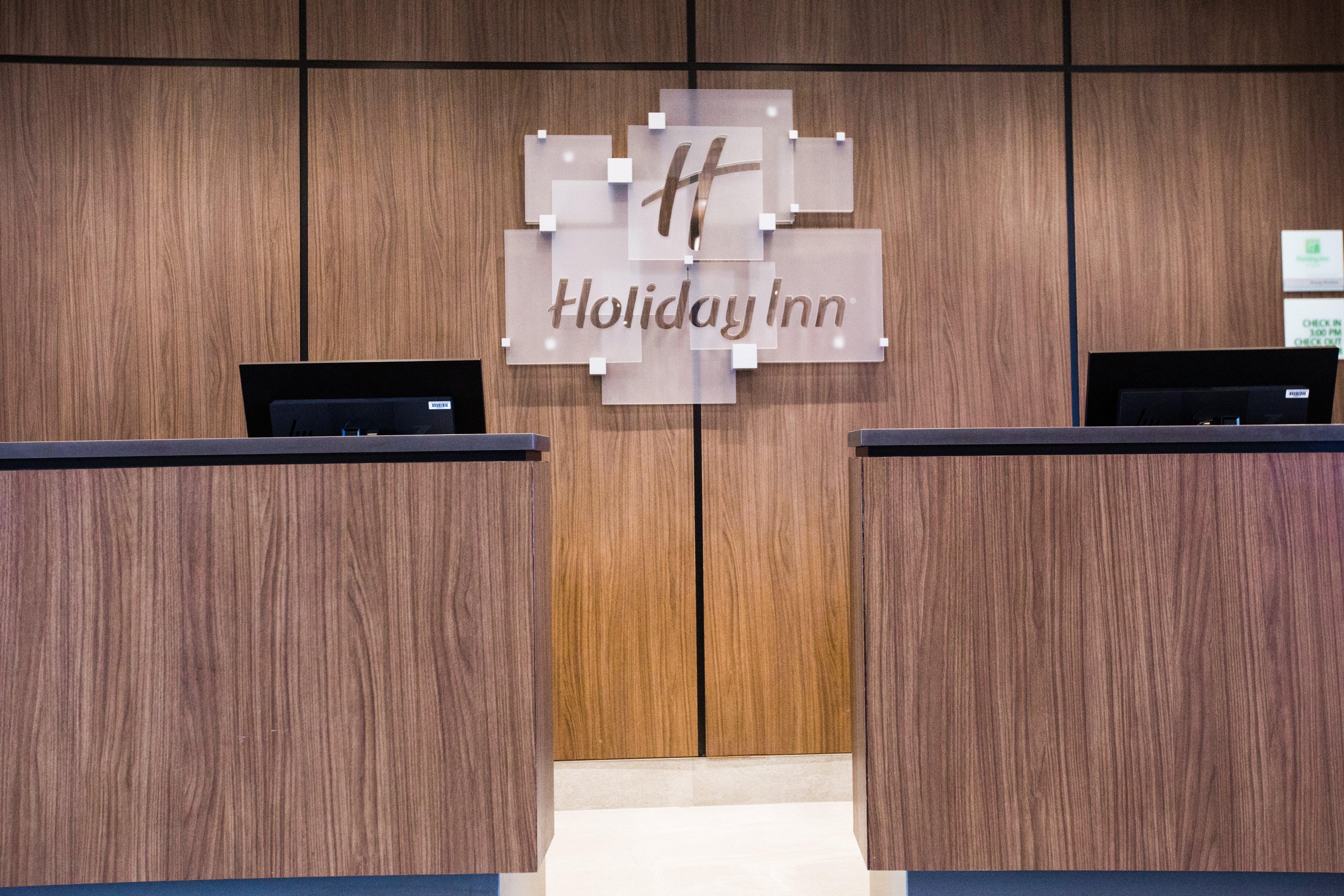 Holiday Inn Calgary South Conference Center Екстер'єр фото