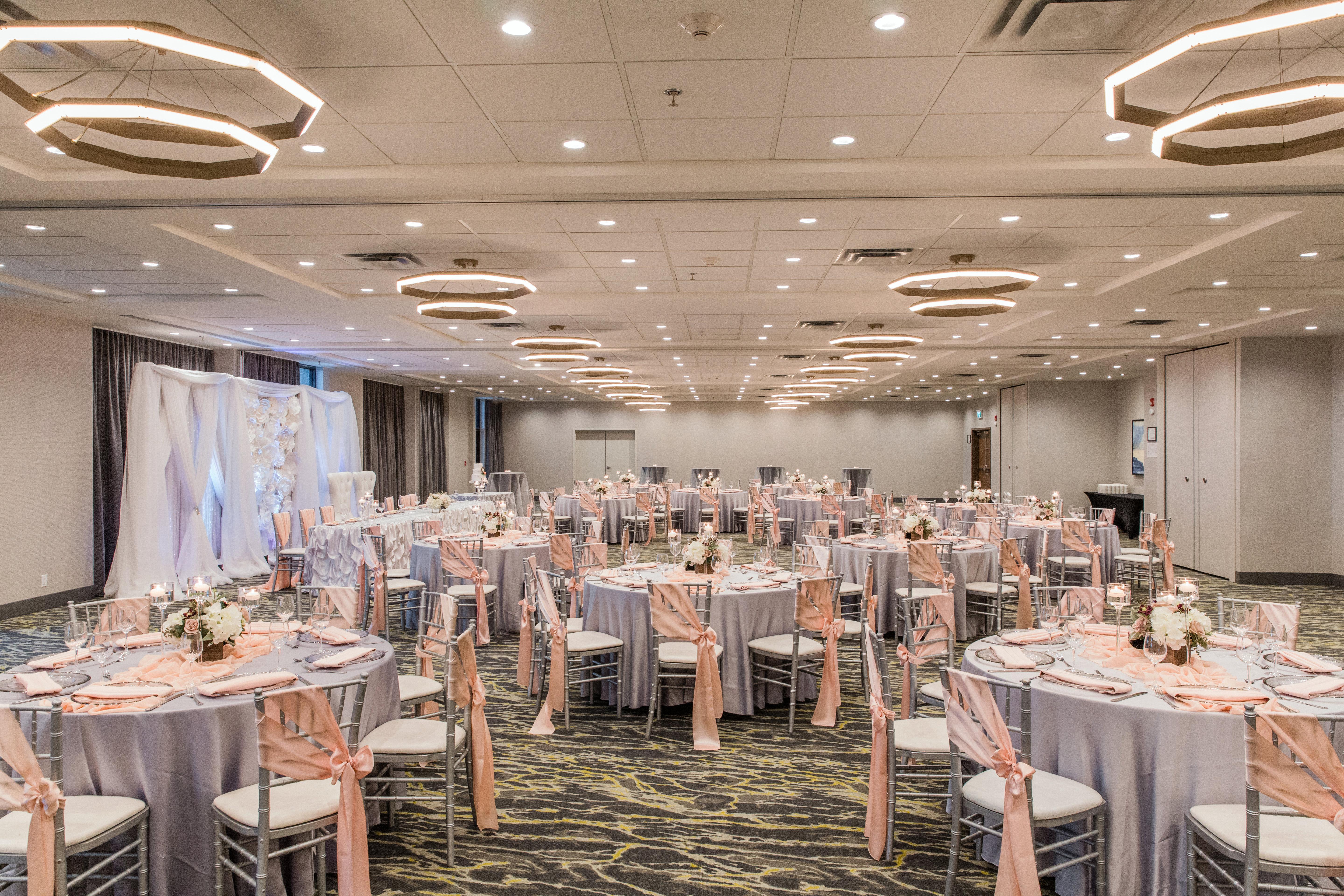 Holiday Inn Calgary South Conference Center Екстер'єр фото