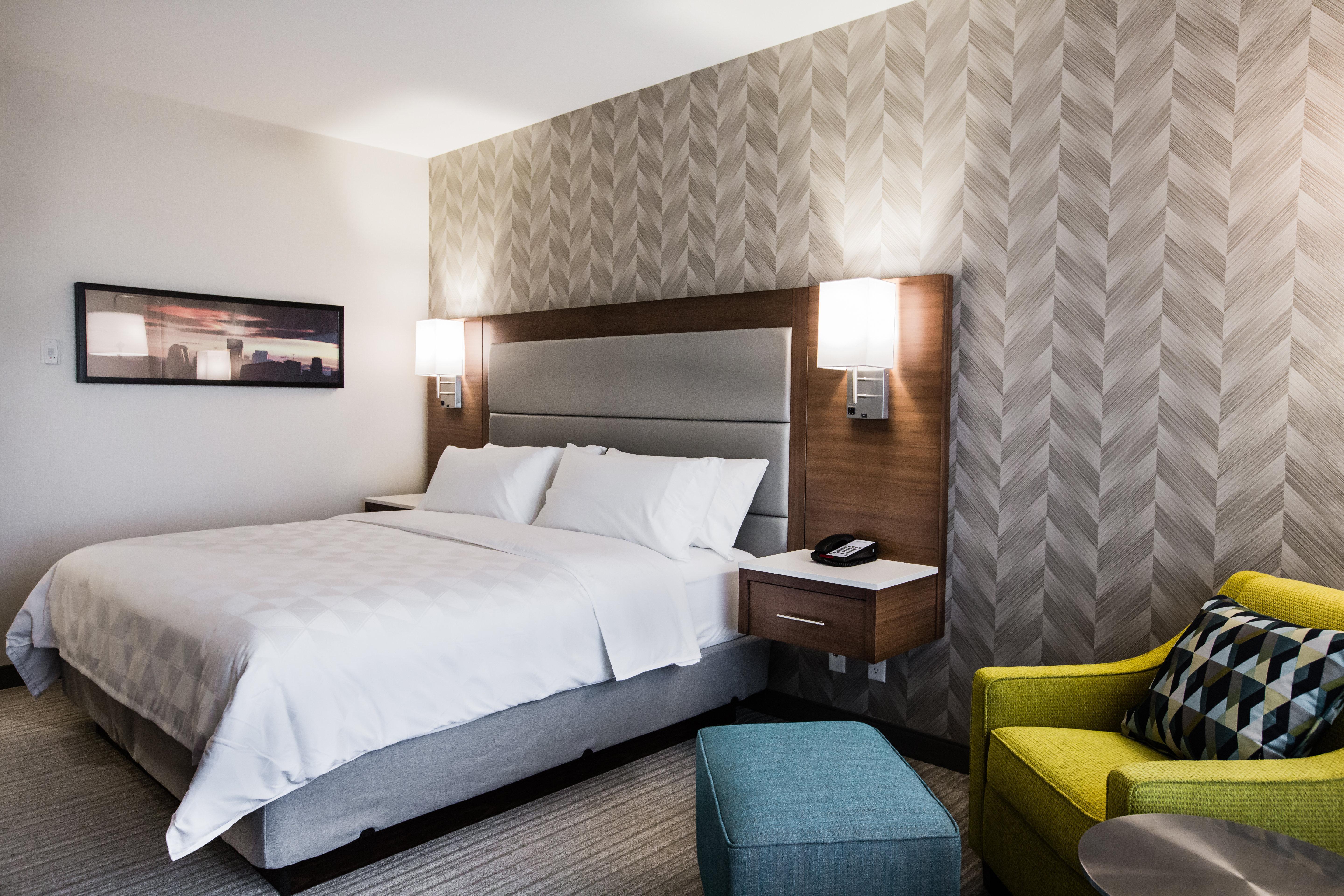 Holiday Inn Calgary South Conference Center Екстер'єр фото